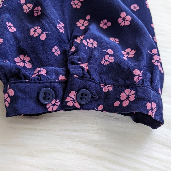 & Other Stories Ditsy Floral Print Ruffle Top | 4 - Picture 9 of 13